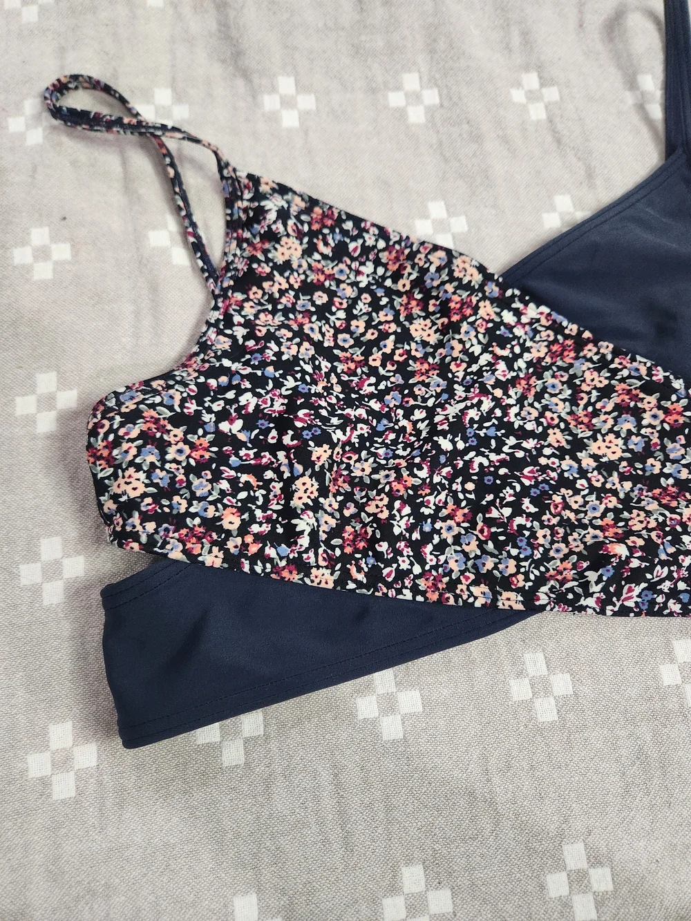 Abercrombie Floral & Navy bikini top kids 15 16